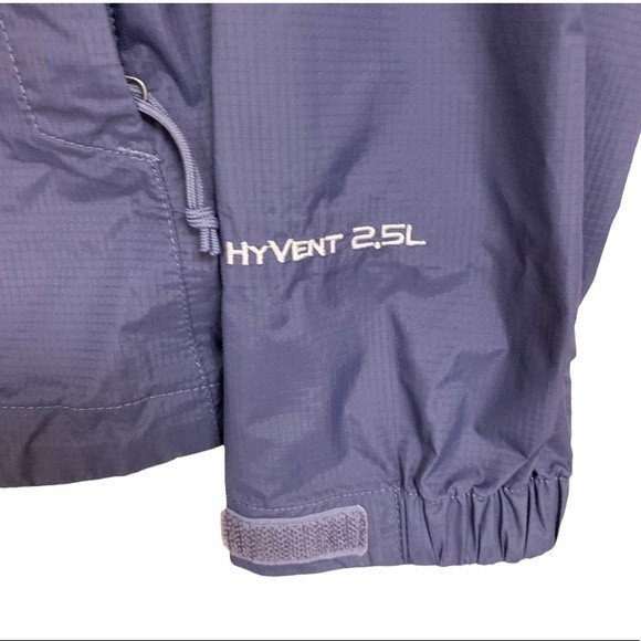 The North Face HyVent Lightweight Water-Resident Blue Hooded Fall Jacket - Picture 4 of 10
